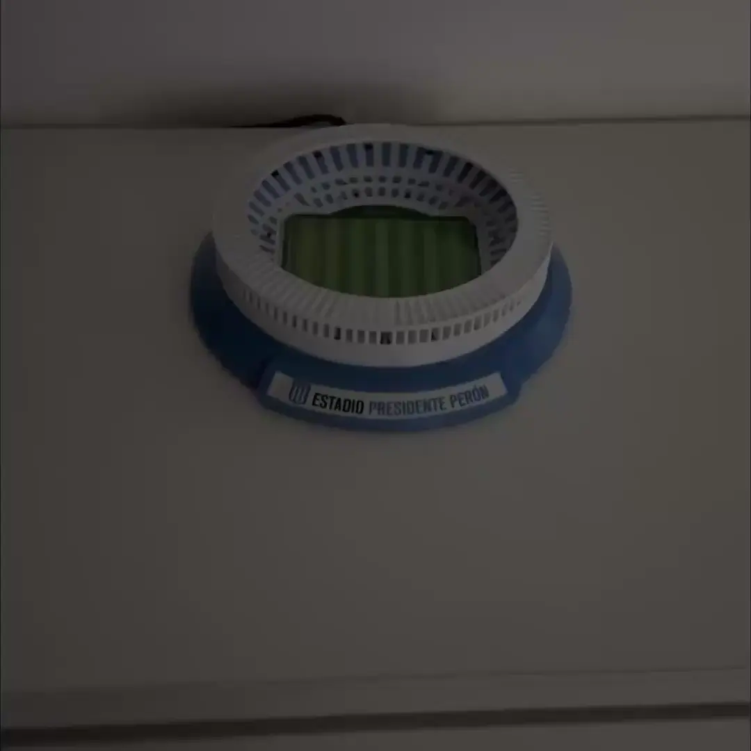 R&eacute;plica 3D iluminada del estadio de Racing